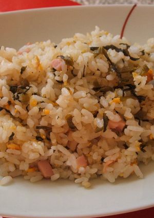 高菜と魚肉ソーセージの炒飯-レシピのメイン写真