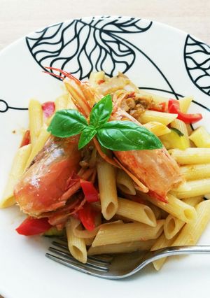 海老の出汁がきいたトマトクリームペンネ-レシピのメイン写真