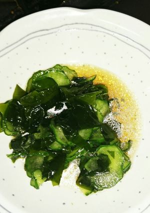 胡麻油入り〜☆きゅうりとわかめの酢の物-レシピのメイン写真