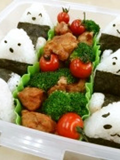かわいい☆ニコニコ三角オニギリ-レシピのメイン写真