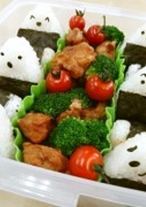 かわいい☆ニコニコ三角オニギリ-レシピのメイン写真