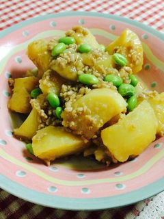 ☆じゃがいもの鶏そぼろ煮-レシピのメイン写真