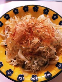 簡単新玉ねぎとシラスの鰹節サラダ-レシピのメイン写真