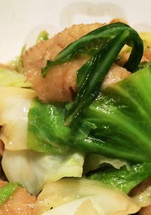 鶏皮とキャベツのスタミナ炒め-レシピのメイン写真
