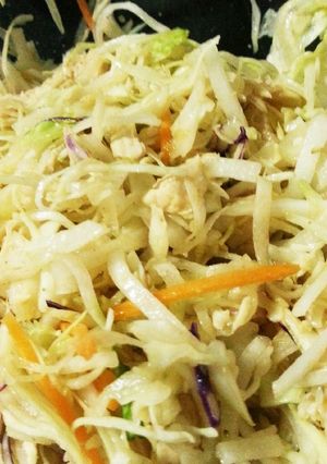 手抜きでゴメン!!ゆで鶏のゴマぽんサラダ-レシピのメイン写真