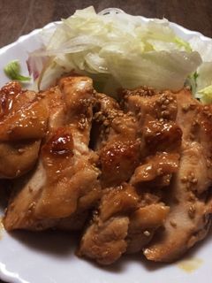 鶏胸肉で照り焼き ニンニク風味-レシピのメイン写真