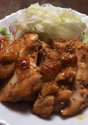 鶏胸肉で照り焼き ニンニク風味-レシピのメイン写真