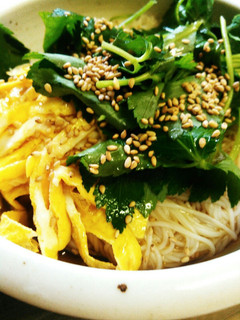 素麺と三つ葉の冷やし中華風。10分で完成-レシピのメイン写真