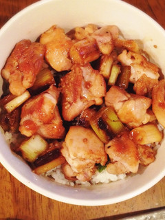 簡単ずぼら料理♪ 焼き鳥丼**-レシピのメイン写真