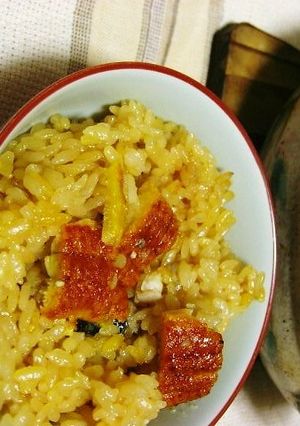 土鍋でご飯♪うなぎの炊き込み-レシピのメイン写真