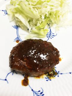 フライパン1つで簡単✨煮込みハンバーグ-レシピのメイン写真