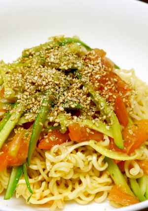 材料３つ　塩ラーメンで夏の焼きラーメン-レシピのメイン写真
