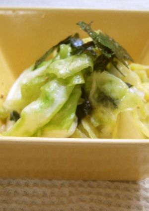 ちぎるだけ～キャベツと海苔のごま油サラダ-レシピのメイン写真