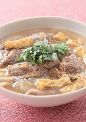 牛肉粉絲湯（牛肉と春雨のカレースープ）-レシピのメイン写真