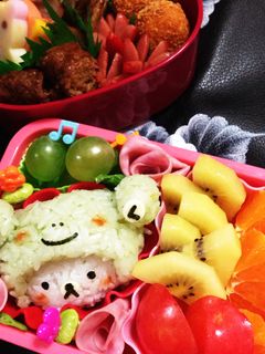 キャラ弁 カエルコリラックマ-レシピのメイン写真