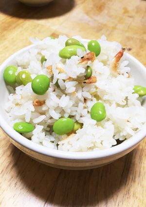 絶品 簡単枝豆と桜エビの炊き込みご飯-レシピのメイン写真