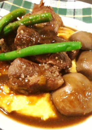 豚肩肉の赤ワイン煮とポレンタ-レシピのメイン写真