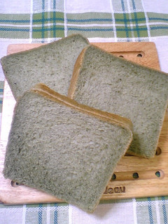 ~香る~よもぎ食パン♪-レシピのメイン写真
