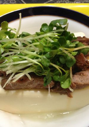 豚かしら&カイワレ☆冷奴豆腐-レシピのメイン写真