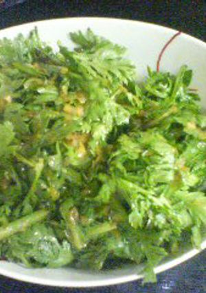 春菊の豆板醤サラダ-レシピのメイン写真