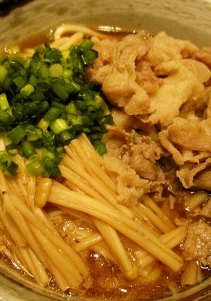 おひとりさまのえのきがおいしい肉うどん-レシピのメイン写真
