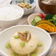 豆腐とうなぎ、枝豆のレンジ蒸し茶巾