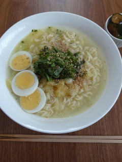 お揚げだけでも美味しい❤︎塩ラーメン-レシピのメイン写真