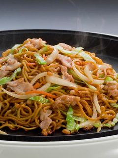 家族みんなでホットプレートで焼そば!-レシピのメイン写真