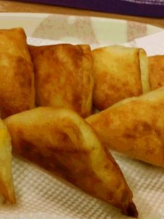 余った春巻きの皮で!ポテトコーンチーズ♪-レシピのメイン写真