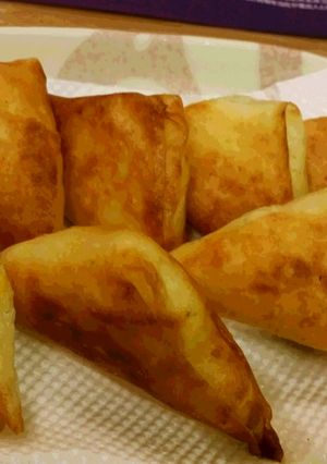 余った春巻きの皮で!ポテトコーンチーズ♪-レシピのメイン写真