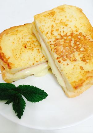 フレンチトーストとろ〜りクロックムッシュ-レシピのメイン写真