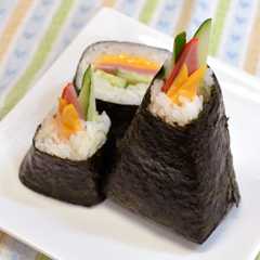 รูปของ バラケにくい！ハムチーズおにぎり
