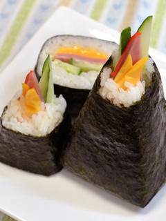 バラケにくい!ハムチーズおにぎり-レシピのメイン写真