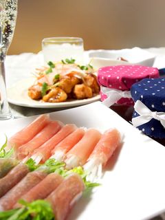 生ハムを使った簡単おつまみ 梅風味-レシピのメイン写真