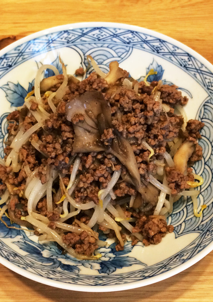 舞茸もやしの肉塩胡椒炒め-レシピのメイン写真