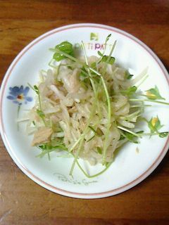 簡単☆大根と豆苗とツナのサラダ辛子ポン酢-レシピのメイン写真