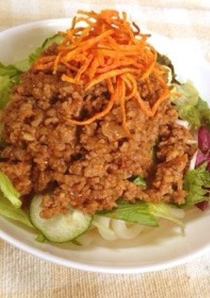 ピリ辛！肉味噌サラダうどん-レシピのメイン写真
