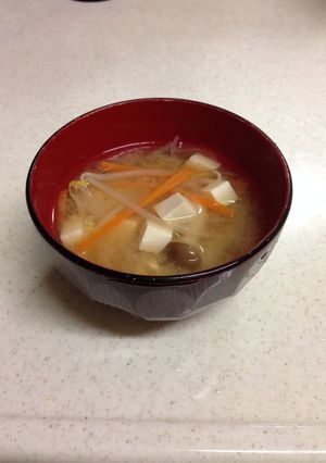 冷しゃぶ時限定！味噌ラーメン風みそ汁-レシピのメイン写真