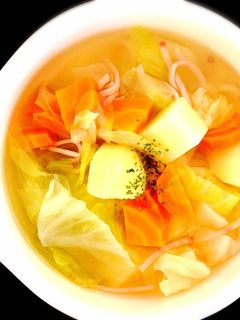 簡単★ゴロゴロ野菜のポトフ風スープ-レシピのメイン写真