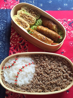●豚肉甘味噌そぼろ●野球ボールデコごはん-レシピのメイン写真
