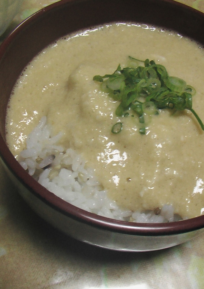 味噌仕立てで・・・とろろ丼☆-レシピのメイン写真