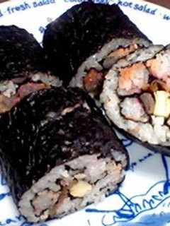 お花が可愛い☆恵方巻きぃ(*´∀`*)-レシピのメイン写真