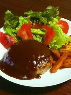 デミグラスソースのハンバーグ-レシピのメイン写真