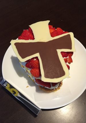 ニンニンジャー立体ケーキ-レシピのメイン写真