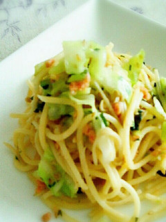 ランチに♪鮭フレークでお手軽パスタ-レシピのメイン写真