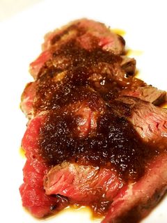 簡単☆ソースも絶品なローストビーフ-レシピのメイン写真