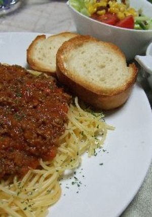 たっぷりたっぷりミートソースパスタ♪-レシピのメイン写真