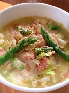 塩ラーメン☆アスパラベーコンチーズ-レシピのメイン写真