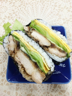 ①焼き鳥しいたけ味噌風味おにぎらず-レシピのメイン写真