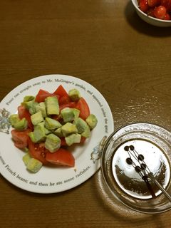 トマトとアボカドのサラダ-レシピのメイン写真